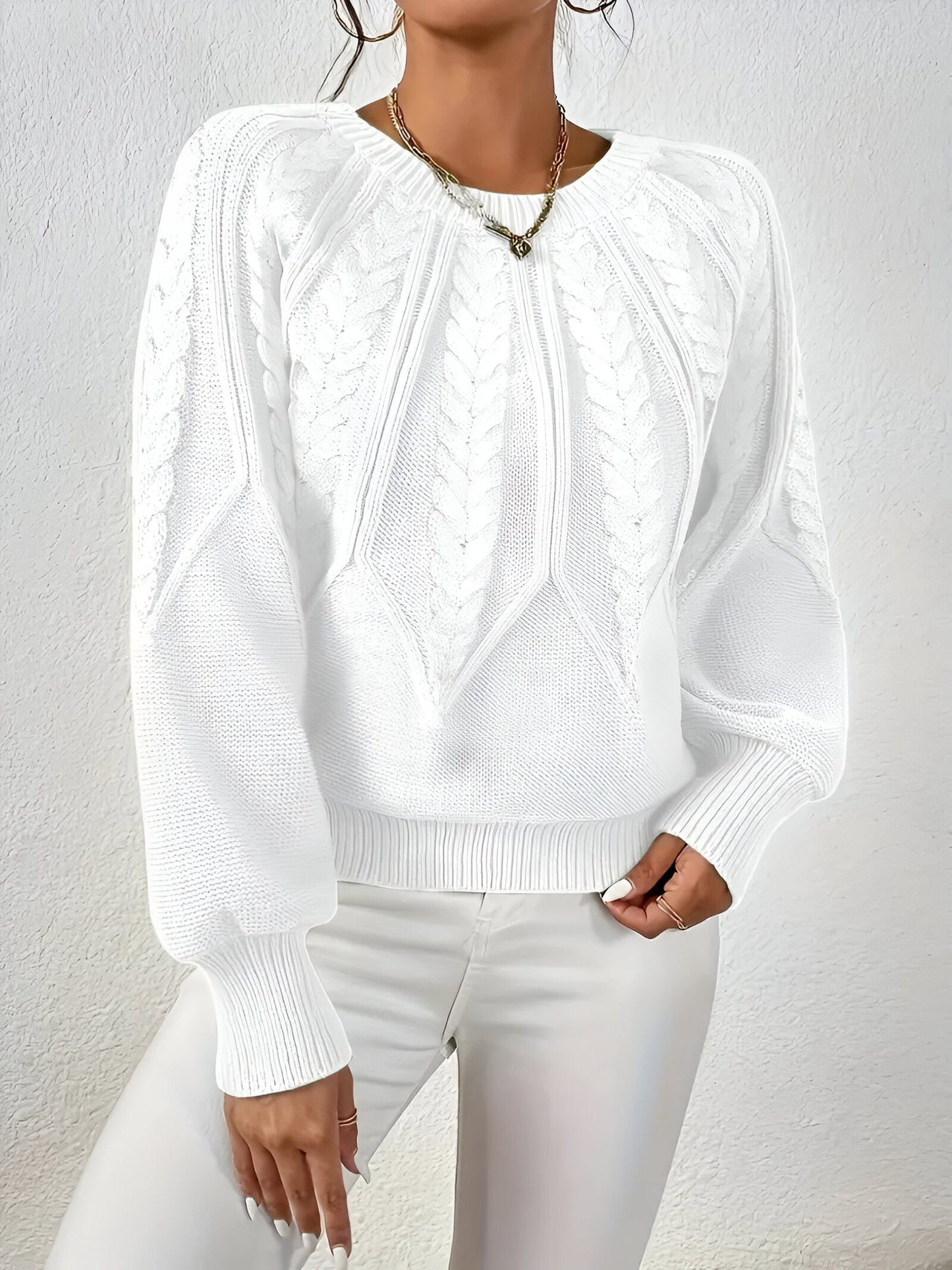 Agatha | Elegancki sweter z dzianiny kablowe