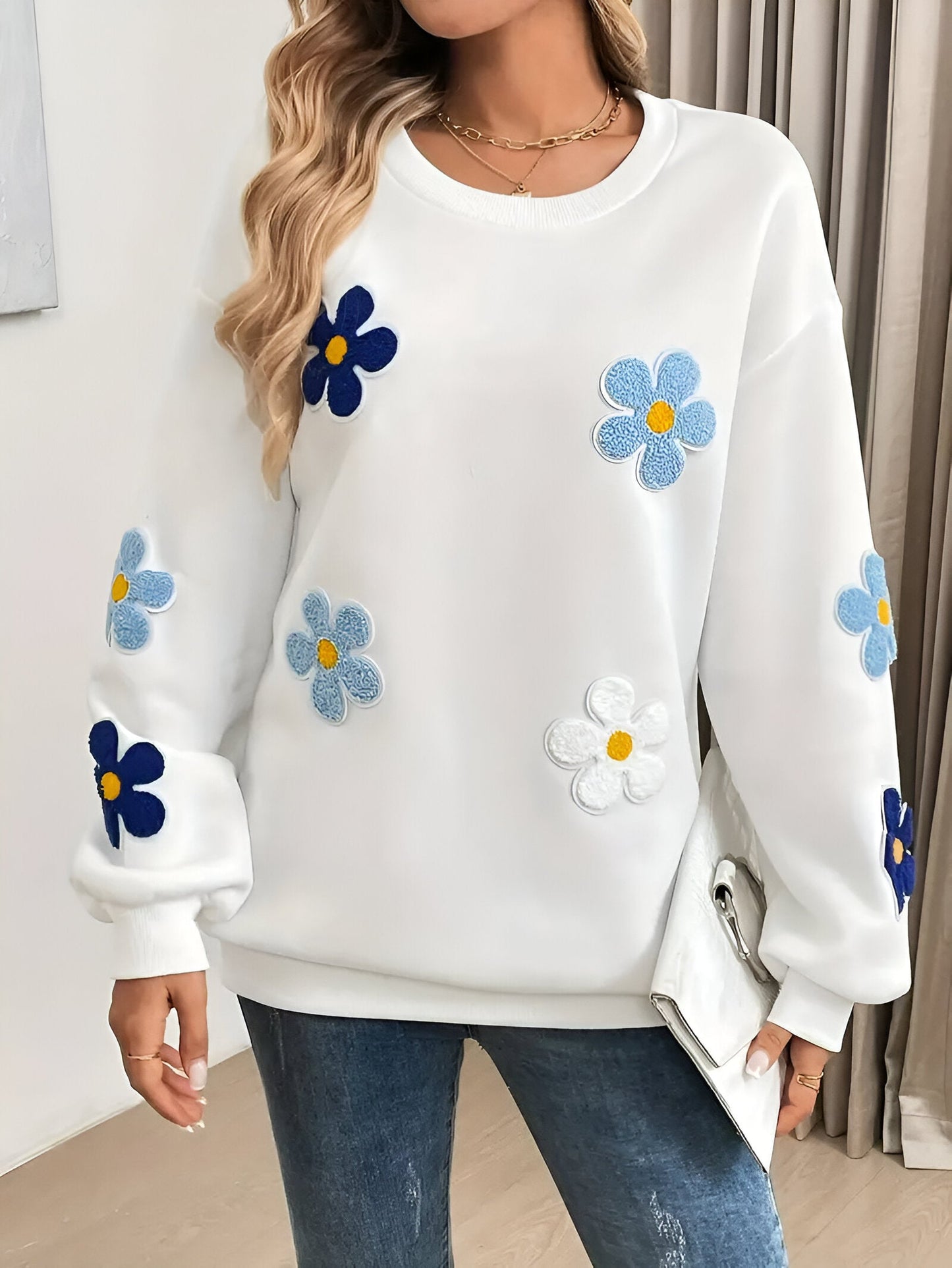 Thekla | Zimowy sweter damski w kwiat