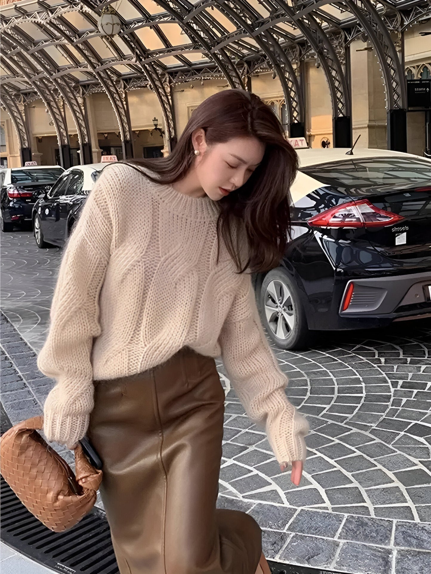 Miriam | Elegancki sweter z dzianiny w kolorze różowym